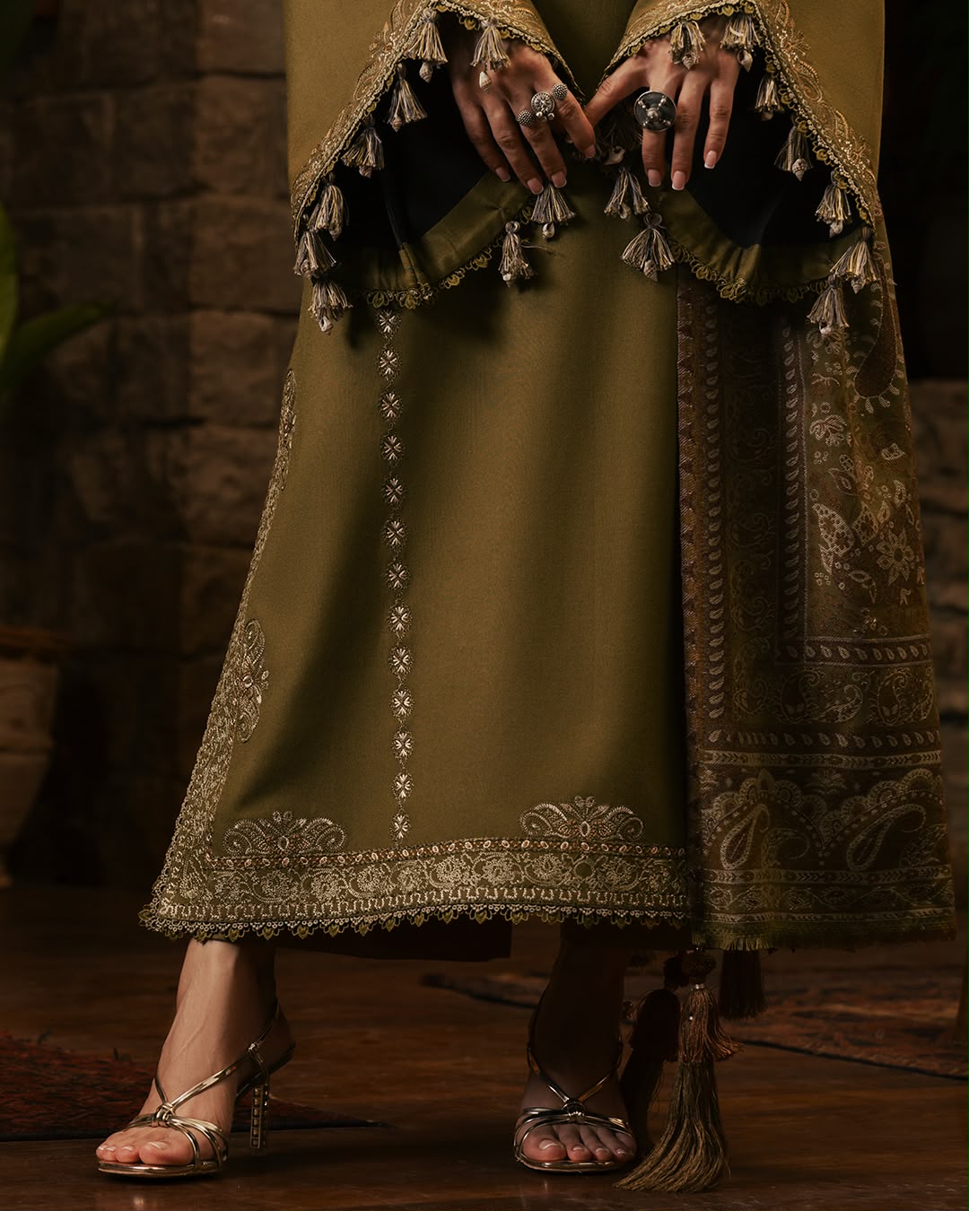 Izel Airjet Dhanak Heavy Embroidered 3pc with Wool Shawl - Design 02