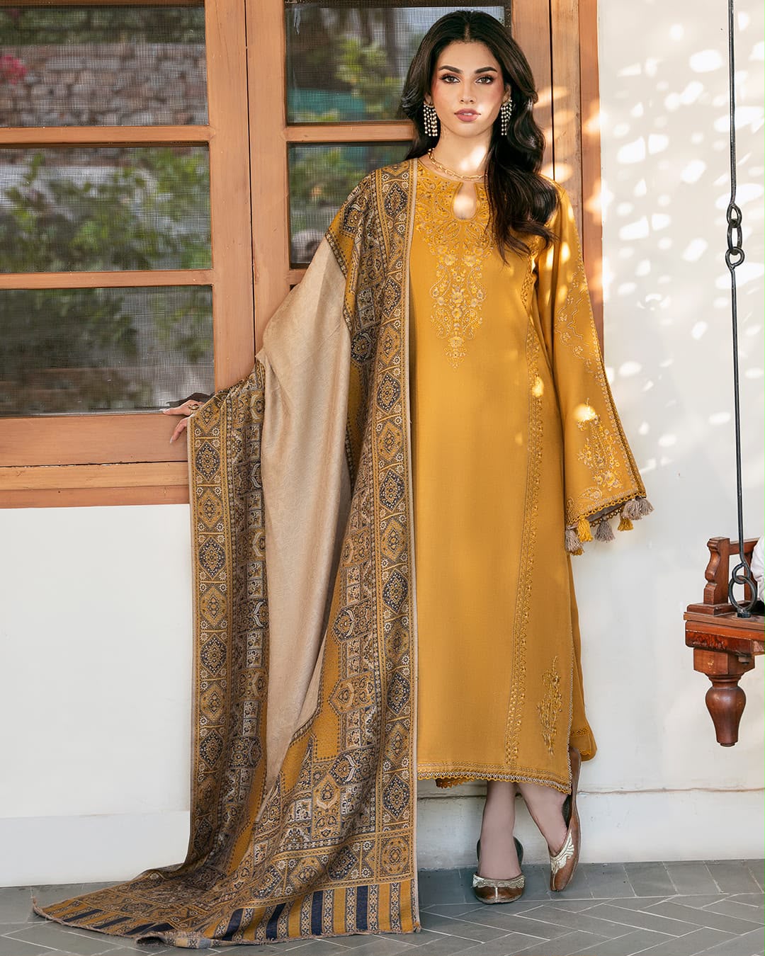 Izel Dhanak Embroidered 3PC Suit D#NF1223 - DESIGN 01