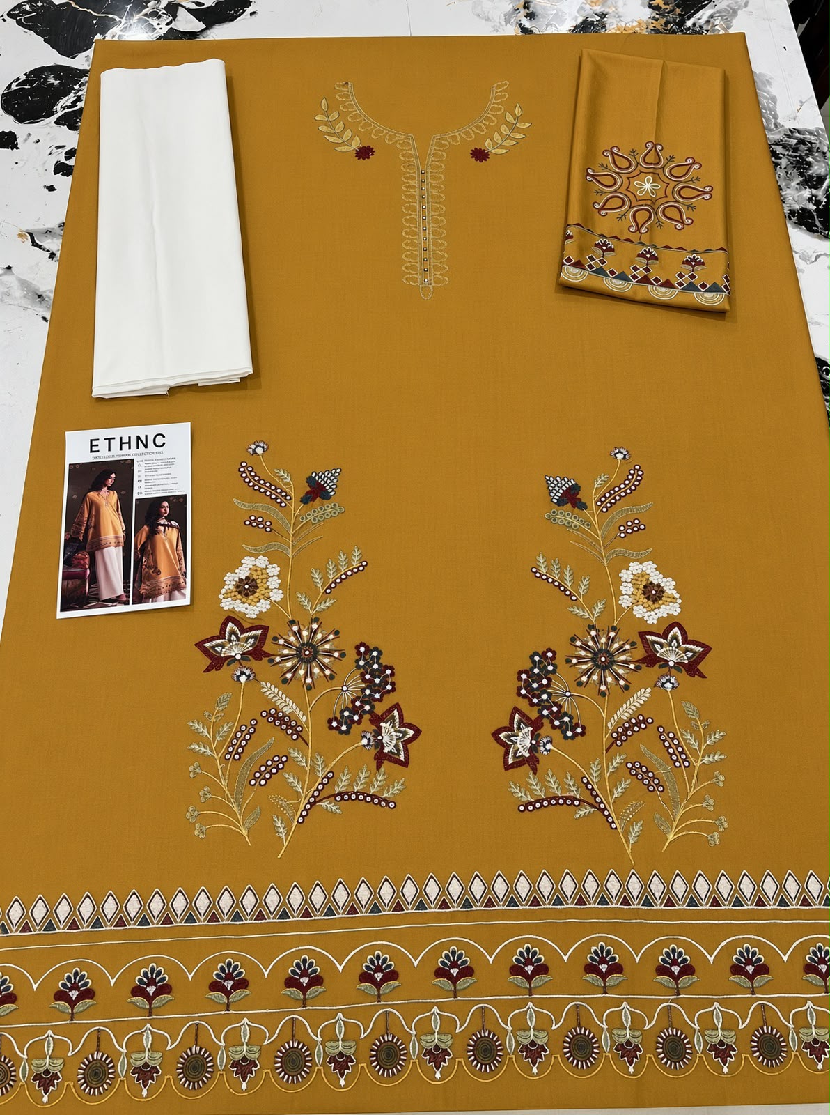 Dhanak Embroidered 2pc - DESIGN 03