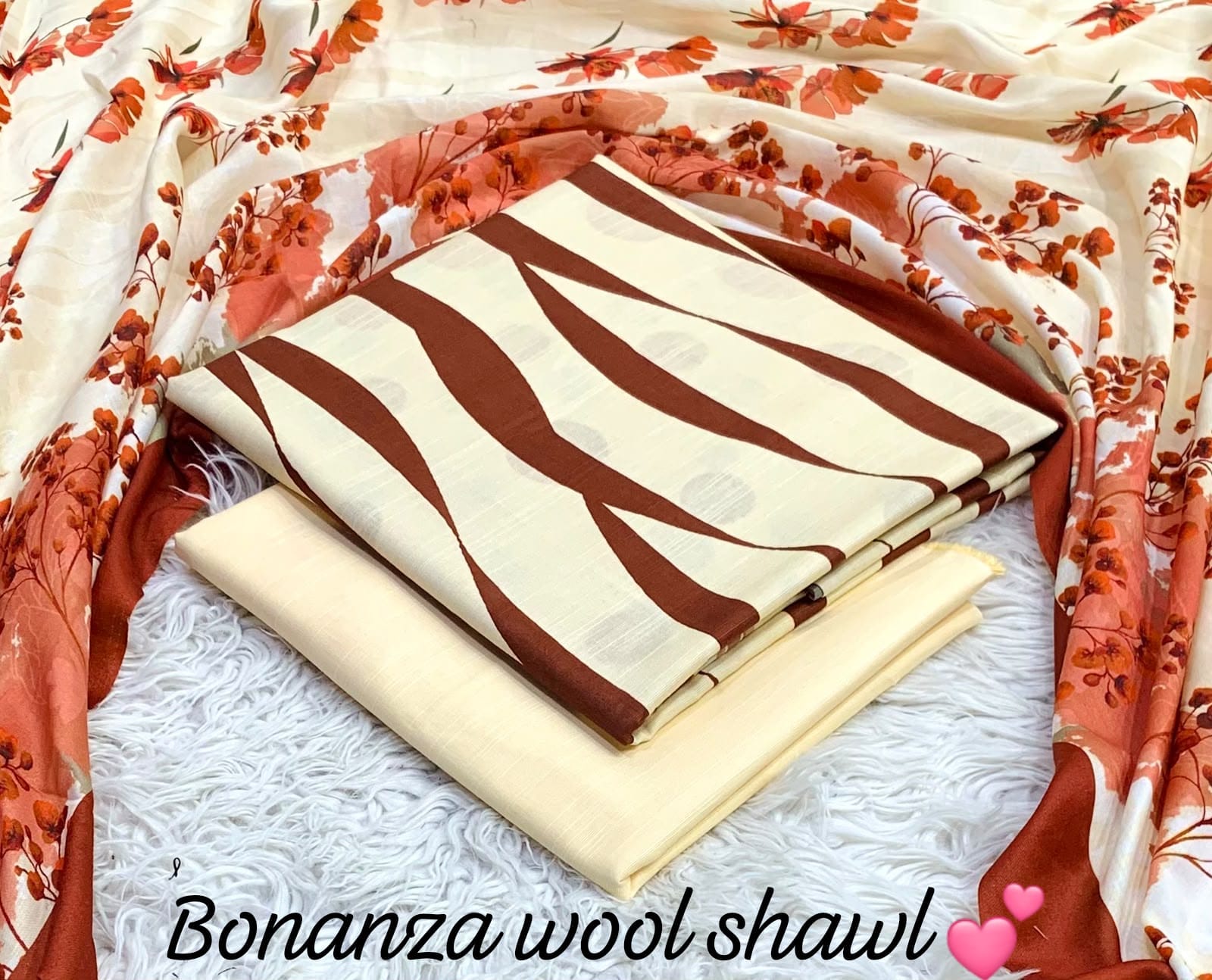 BONANZA KHADDAR WITH BUMBLE WOOL SHAWL 3PC - CREAM RUST