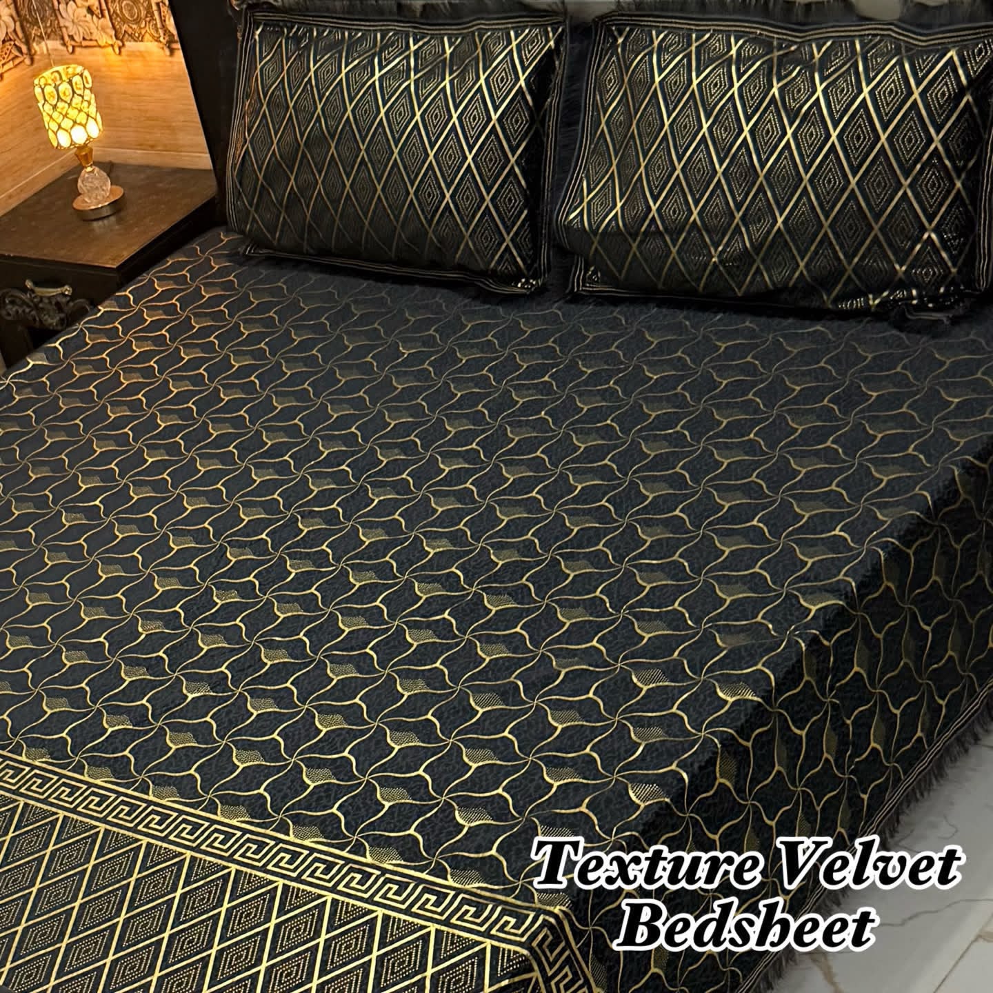 3PC TEXTURE VELVET BEDSHEET KING SIZE - OLIVE