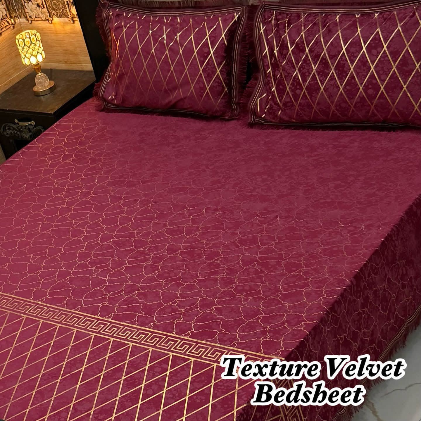 3PC TEXTURE VELVET BEDSHEET KING SIZE - MAROON
