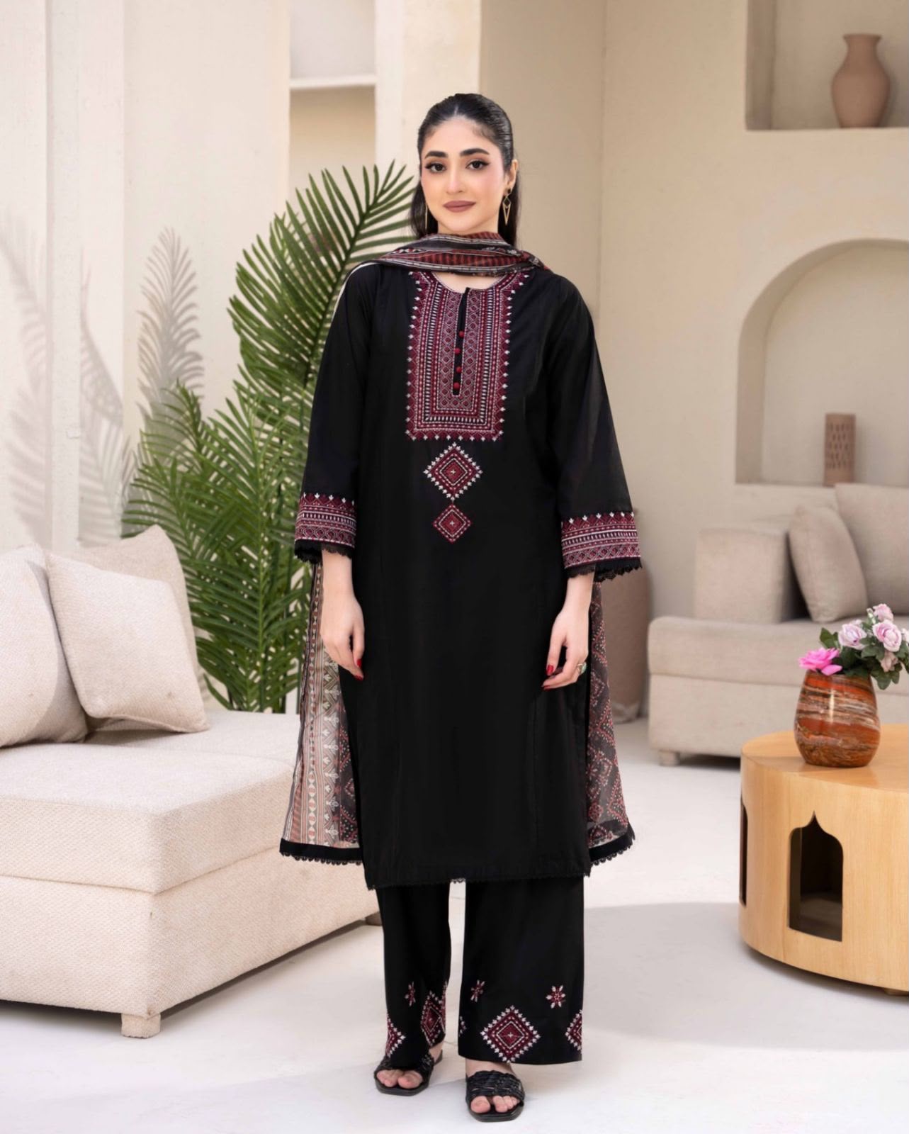 Alizeh Chiffon Unstitched 3PC Suit - DESIGN 01